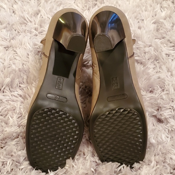 Aerosoles - Light Tan Vegan Suede Boots, Size 10 - Picture 4 of 5